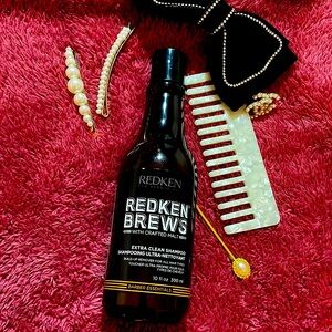 REDKEN BREWS EXTRA CLEAN SHAMPOO
